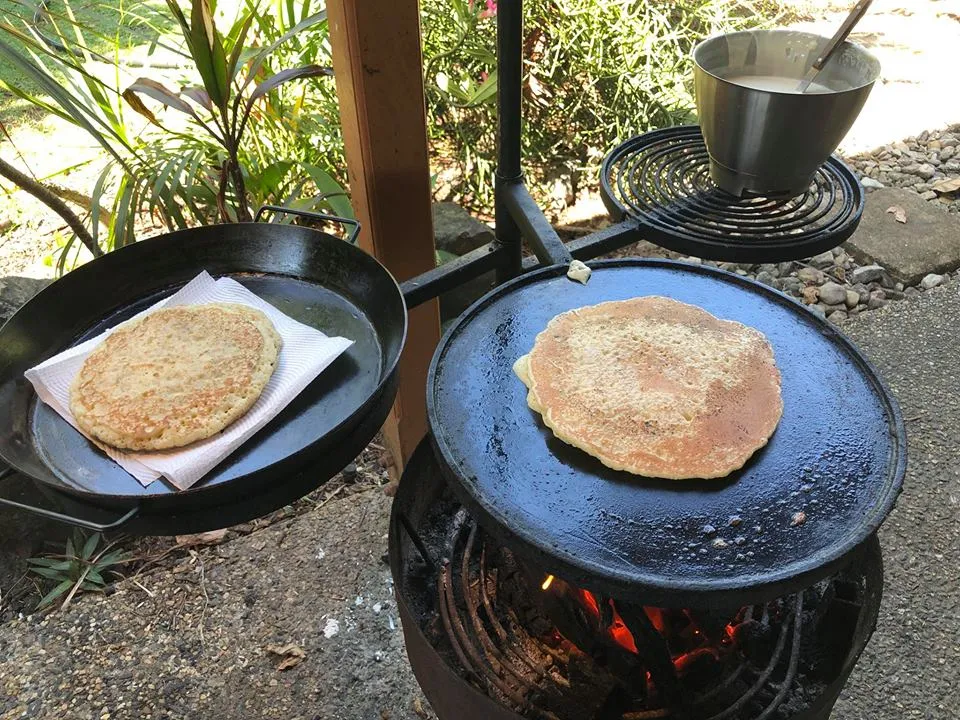 Camping Fire Pit, Hot Plate & Grill with BBQ Pan & Cradle