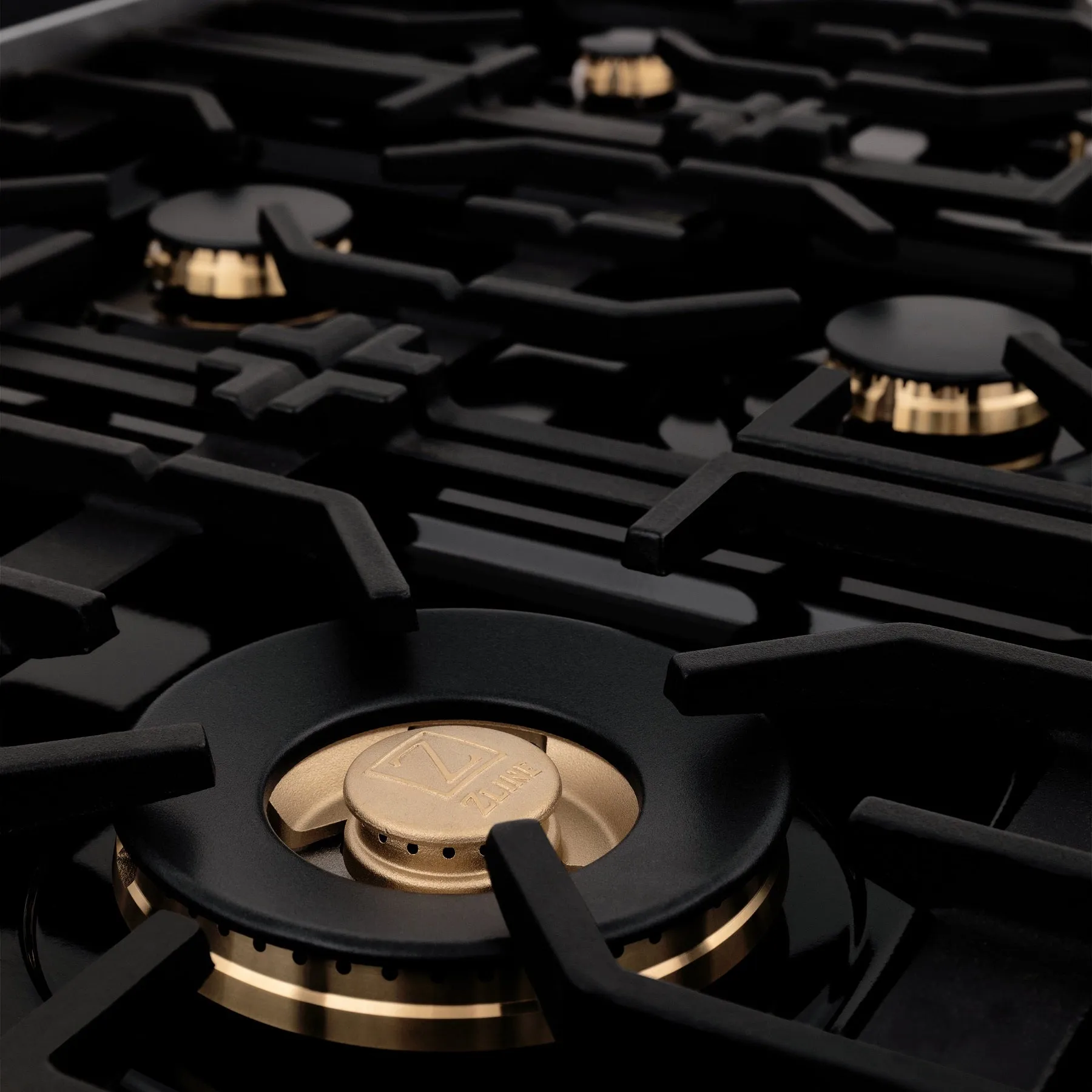 ZLINE Autograph Edition 36" Porcelain Rangetop with 6 Gas Burners in Black Stainless Steel with Champagne Bronze Accents (RTBZ-36-CB)